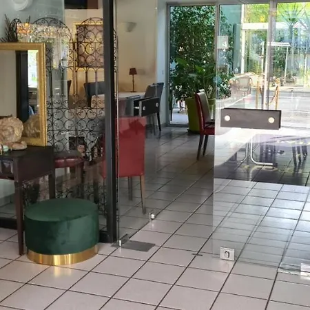 Le Patio De La Dordogne Souillac