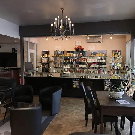 Hotel Le Patio De La Dordogne 3*