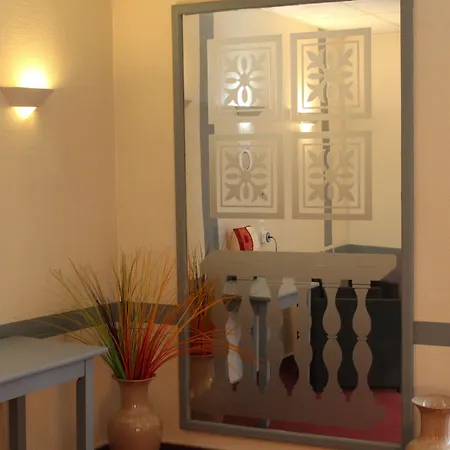 Le Patio De La Dordogne Hotel