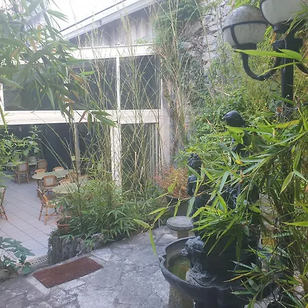 Le Patio De La Dordogne Hotel 3*