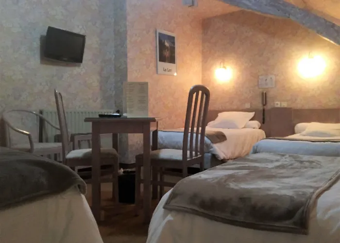 מלון Le Patio De La Dordogne 3*