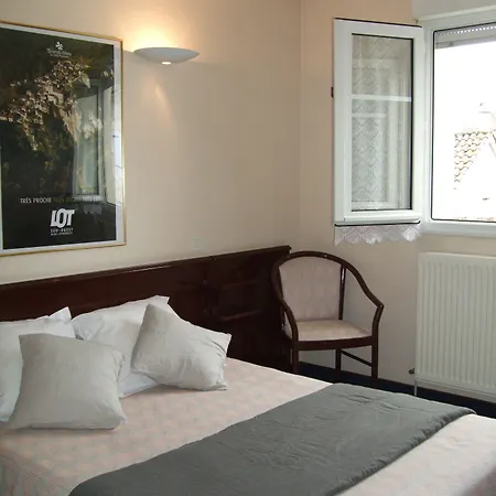 Le Patio De La Dordogne Hotel