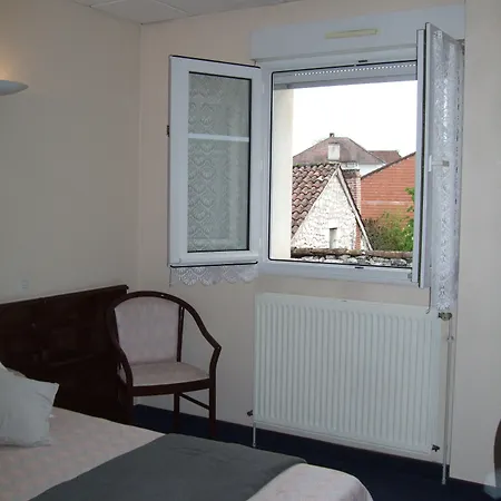 Le Patio De La Dordogne Otel 3*