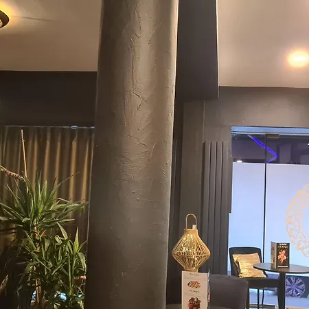 Le Patio De La Dordogne Otel